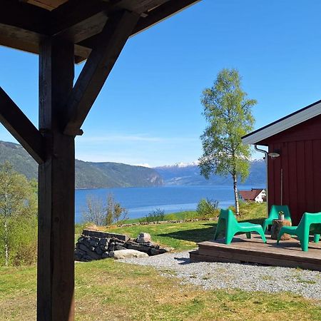 Nordfjordcabins Utvik Экстерьер фото